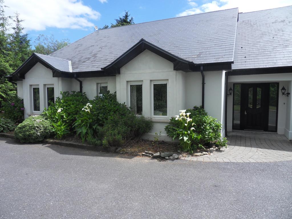 Ethan House Holiday Suites Killarney Extérieur photo