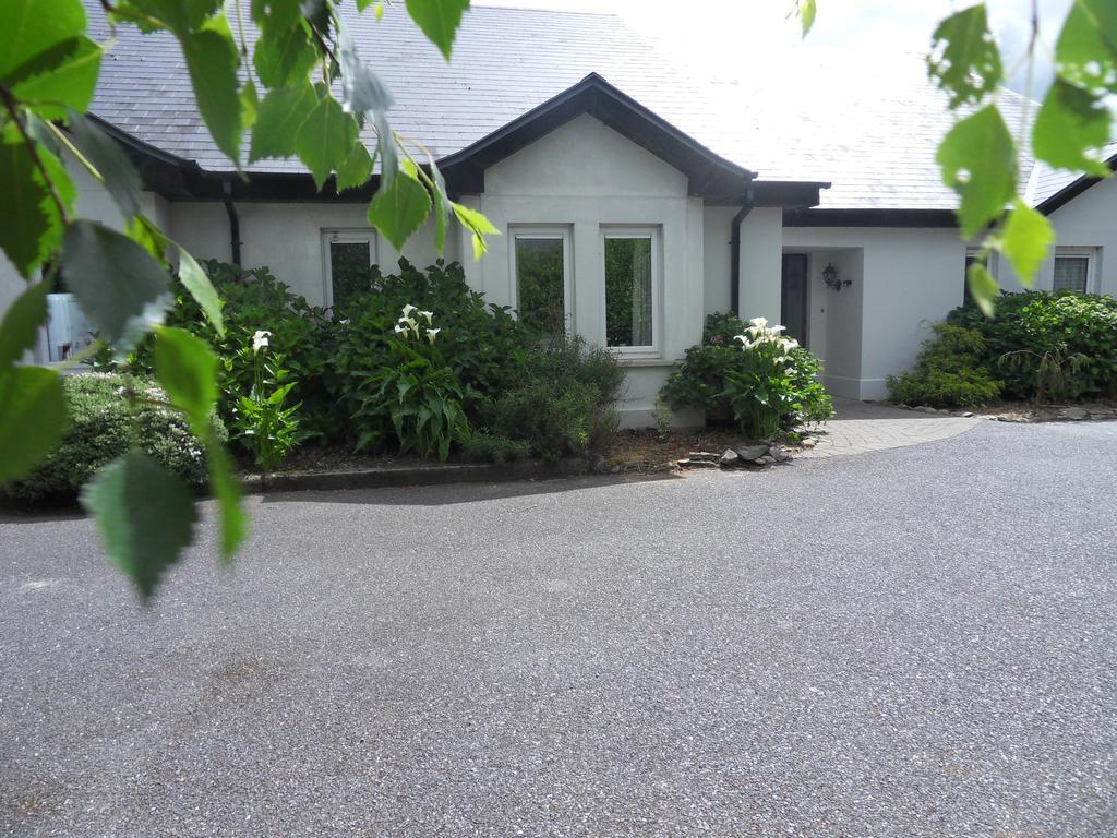 Ethan House Holiday Suites Killarney Extérieur photo