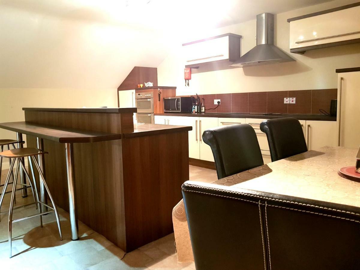 Ethan House Holiday Suites Killarney Extérieur photo