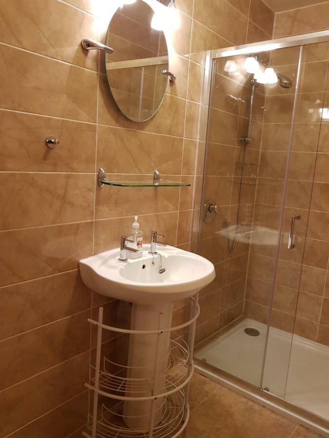 Ethan House Holiday Suites Killarney Extérieur photo