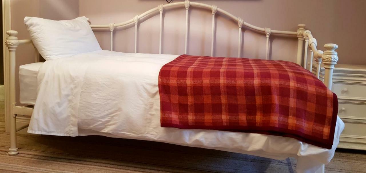 Ethan House Holiday Suites Killarney Extérieur photo