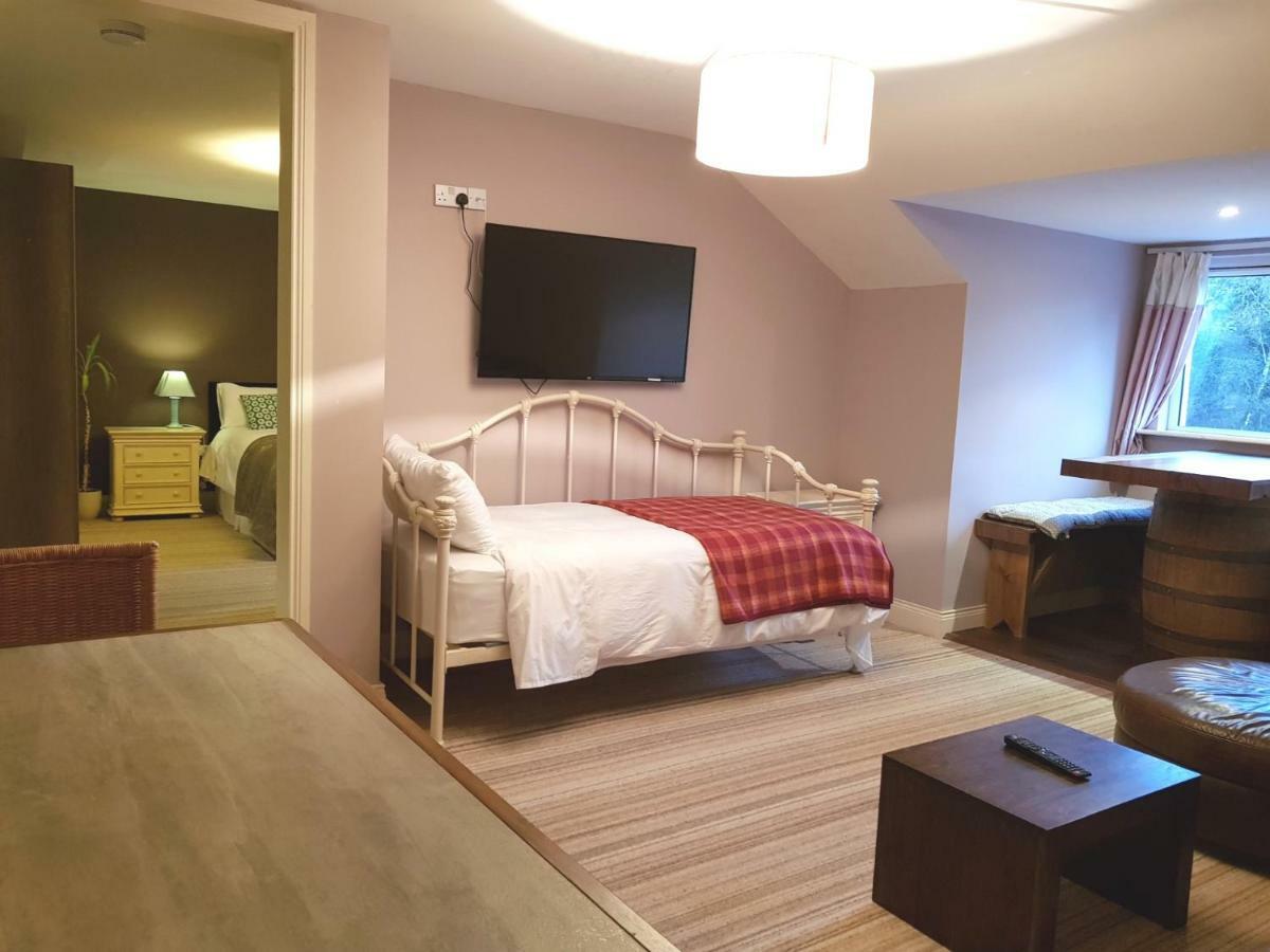 Ethan House Holiday Suites Killarney Extérieur photo