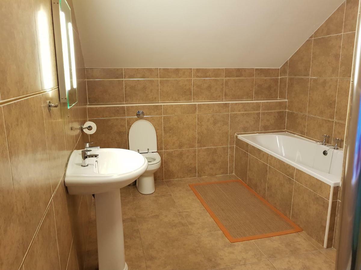 Ethan House Holiday Suites Killarney Extérieur photo